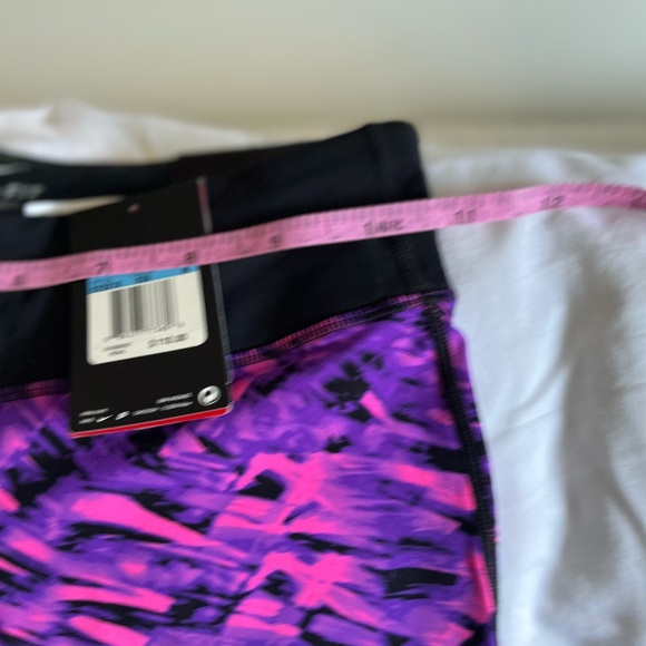 ๐ธ๐บ NWT: Nike Epic Lux Tight Fit Running Tights, Size M - Picture 4 of 6